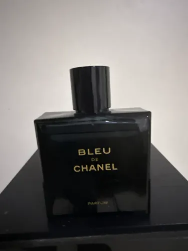 Perfume BLEU de chanel PARFUM 150ml - original com cerca de 90% 