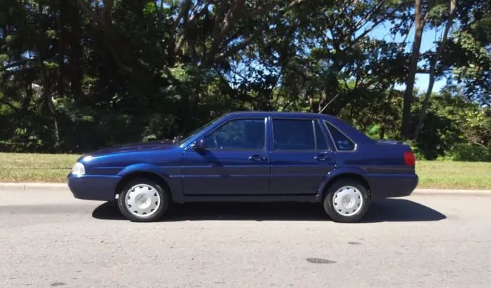 Volkswagen Santana 2.0 MI 2P E 4P 2002