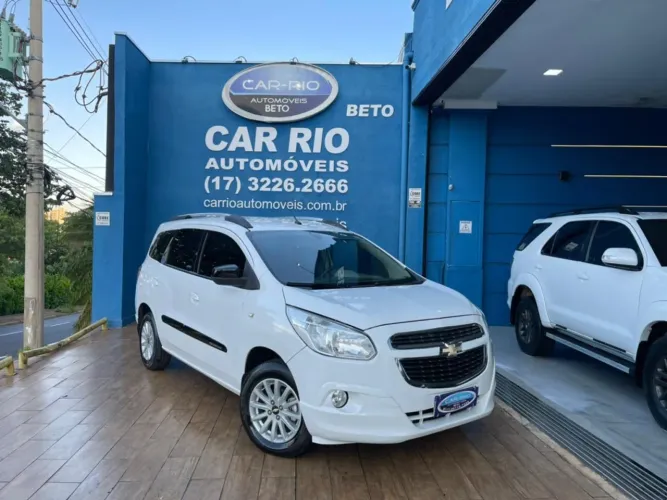 Chevrolet Spin Advantage 1.8 8V Econo.flex 5P Mec. 2014