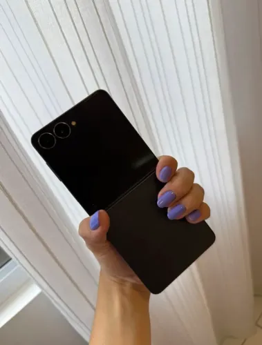 Vendo Zflip7 256gigas 3 mes de uso