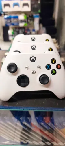 Controle Xbox séries Original com 3 meses de garantia. Loja física!