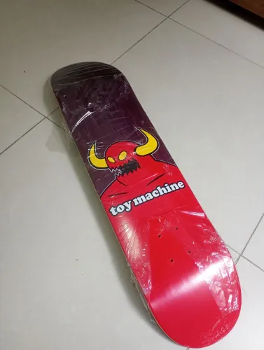 Shape 8.0 Maple Toy Machine Monster Deck NOVO