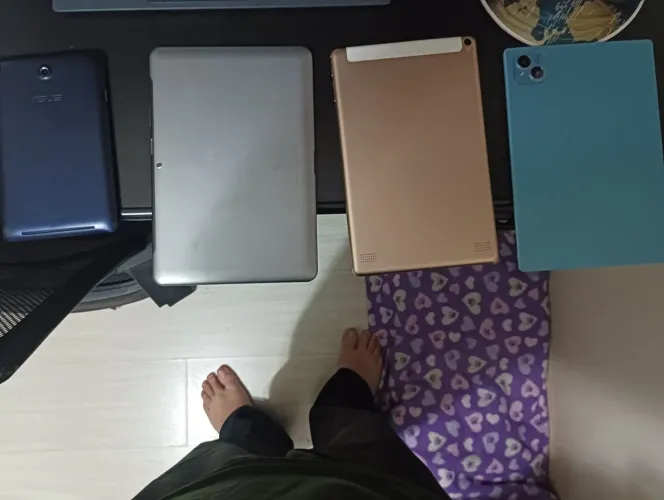 Lote de 4 tablets em perfeito funcionamento