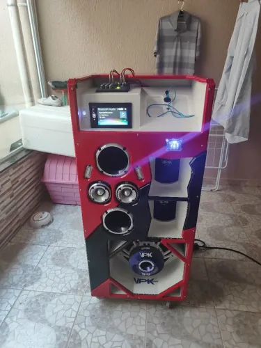 Caixa Som automotivo