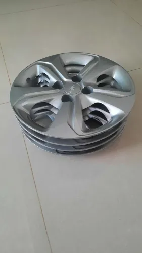 Calotas aro 14 Chevrolet onix Sedan & Hatch originais