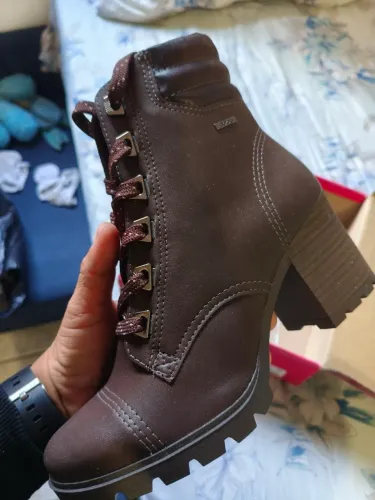 Bota Dakota