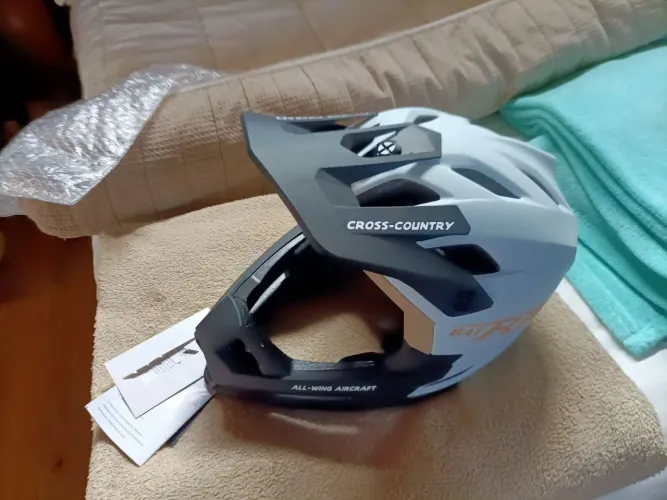Capacete de trial bicicleta