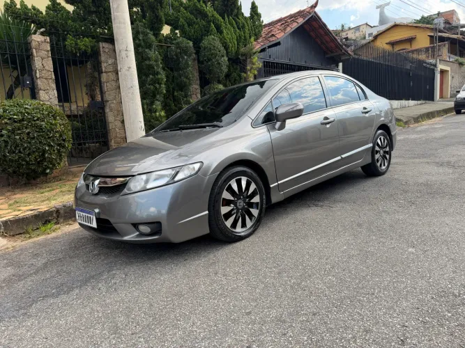 Honda Civic Sed. Lxl/ LXL SE 1.8 Flex 16V Aut. 2011