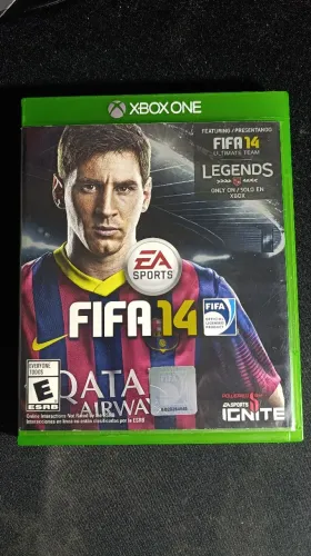 FIFA 14 - Legends Edition - Xbox One (Mídia Física)