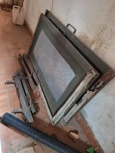 Contenção para portas