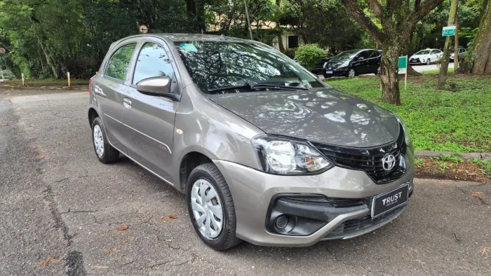 Toyota Etios X 1.3 Flex 16V 5P Aut. 2020