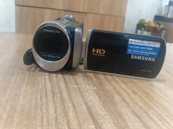 Câmera Filmadora Samsung Hmx-f90 Hd - Perfeita Para Vlogs Retro