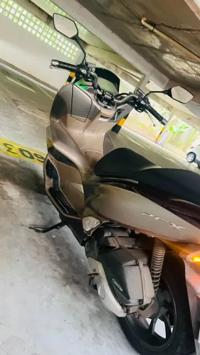 R$16.000 Honda PCX 150/dlx 2022