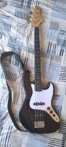 Contra Baixo Giannini GB100 Jazz Bass 4 Cordas - Excelente Estado