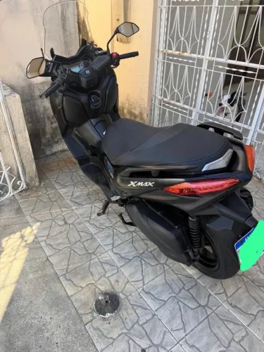 Moto xmax 250 nova
