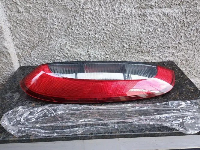 Lanterna traseira Corsa Hatch 2003/2012