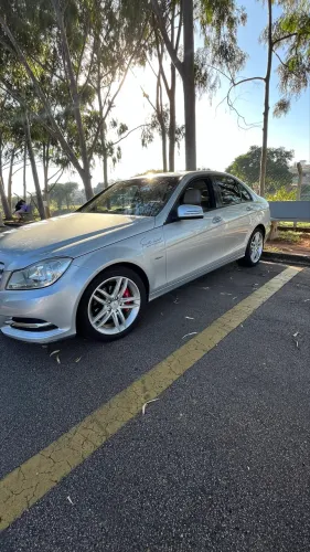 Mercedes-Benz C-180 CGI Classic 1.8 16V 156cv Aut. 2012