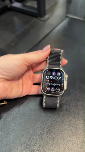 Apple Watch Ultra 1