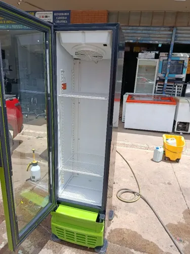 Freezer refrigerador slim vertical 