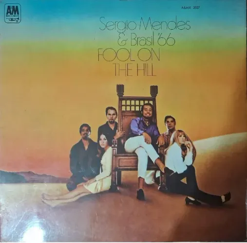 SÉRGIO MENDES & BRASIL ?66 - Fool on the hill - LP Disco de vinil