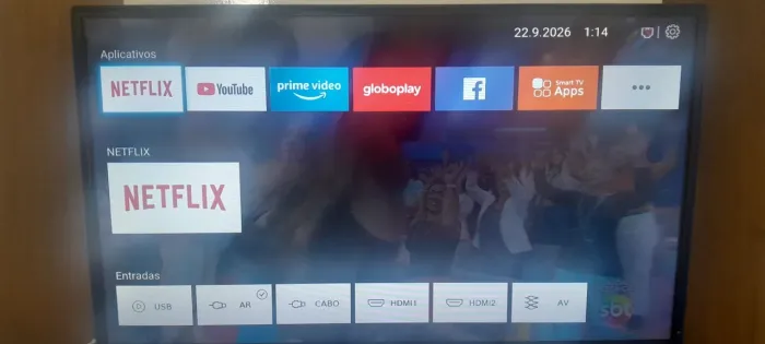 Smart tv philco 32 polegadas Netflix youtube