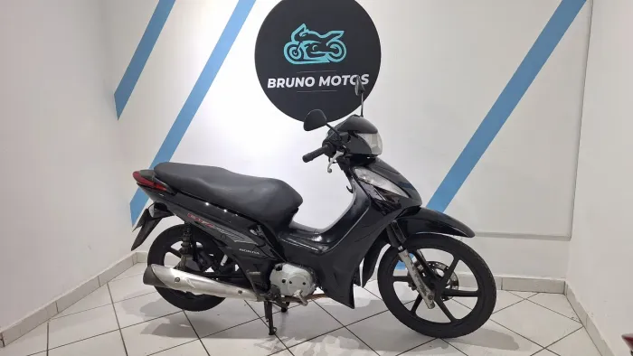 Biz 125 EX a mais completa, pouco rodada e abaixo da fipe.