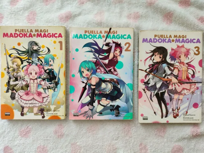 Coleção completa Puella Magi Madoka Magika