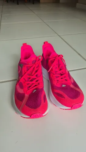 Tênis Olímpicos corre 4 edição limitada rosa