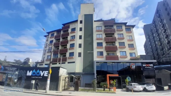 Apartamento com 2 quartos para alugar por R$ 2500.00, 64.00 m2 - TRINDADE - FLORIANOPOLIS/