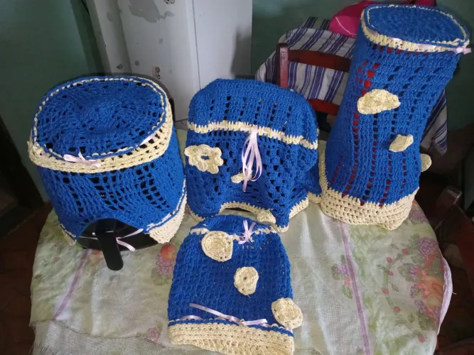 Magnífico trabalho customização lembrancinhas decoração e crochês 
