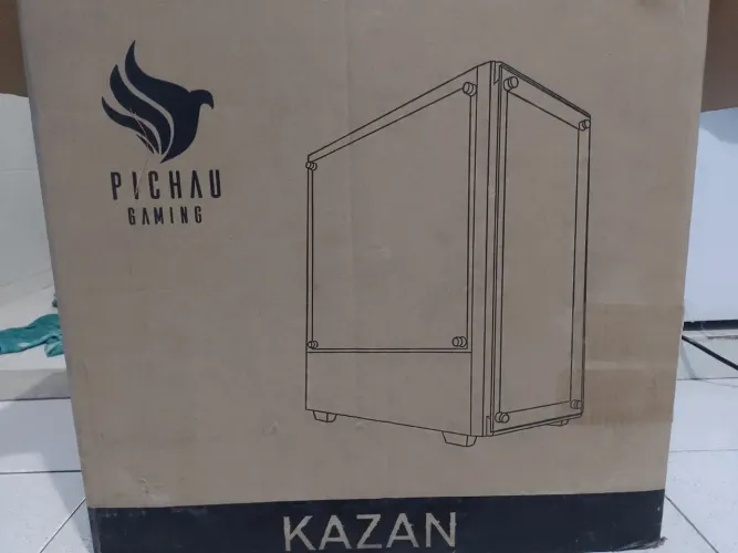 Gabinete Pichau Kazan + 3 Fans | Vidro Temperado | Usado