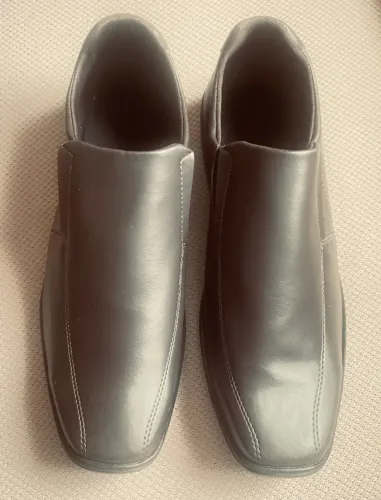 SAPATO MASCULINO SOCIAL ESTILO MOCASSIM COURO 44 NOVO