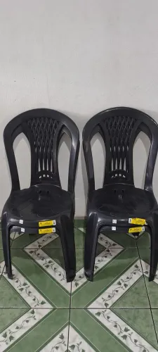 Vendo 15 cadeira 