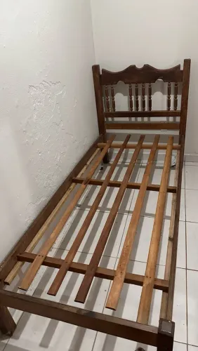 Cama de solteiro