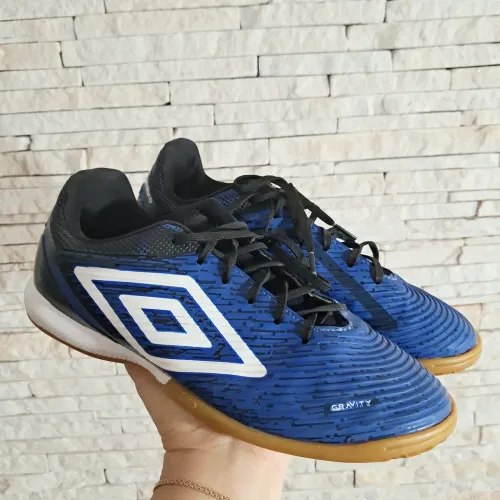Chuteira futebol futsal umbro 38