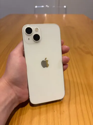 iPhone 13 Branco, 128GB em ótimo estado