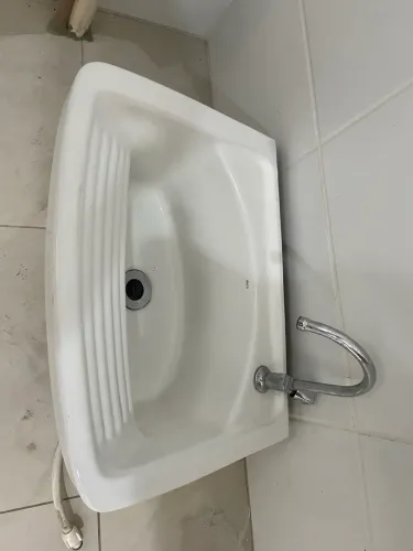 Tanque em cerâmica Deca