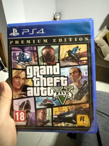 PlayStation 4 + 1 controle + 1 jogo