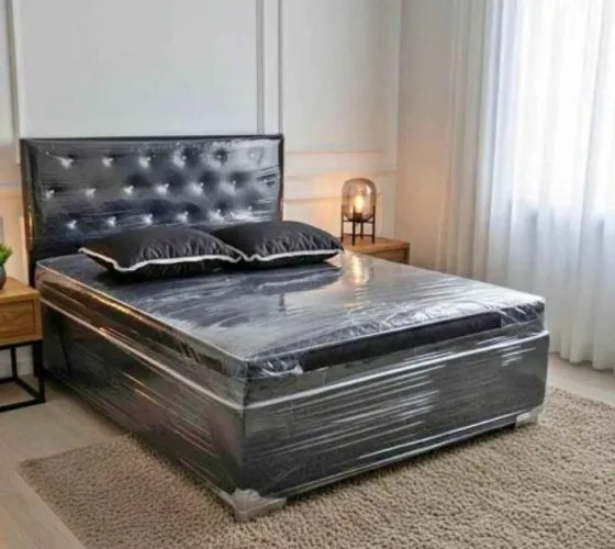 Vendo cama box nova de molas ensacada R$600.00 também parcelo no cartão de crédito