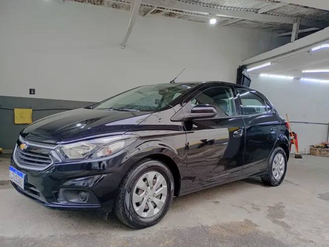 Chevrolet Onix Hatch LT 1.0 8V Flex Mec. 4P 2018