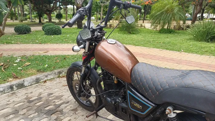 Suzuki Intruder 250 - Pronta pra rodar