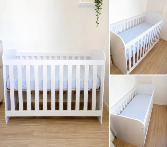 Berço infantil branco+ colchão em Excelente estado.