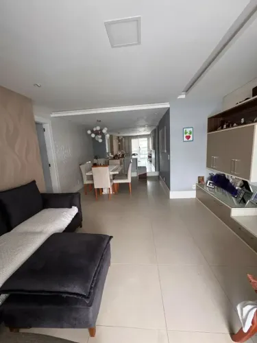 Imóvel para venda possui 109 metros quadrados com 3 quartos - condomínio Onda Carioca - Re