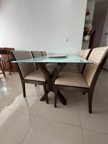 Mesa 6 cadeiras