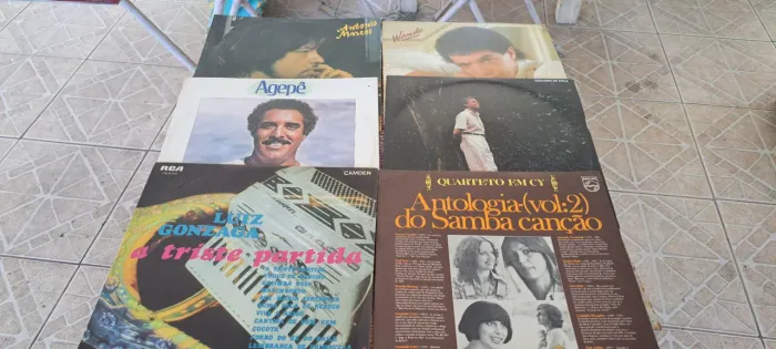 6 lps vinil MPB 20,00 cada.