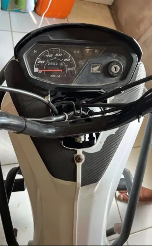 Honda Pop 110i 2022 - 29 mil km - Paragominas - R$ 9.200