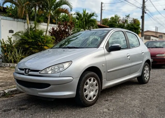Peugeot 206 Sensation 1.4 Flex 8V 5P 2010