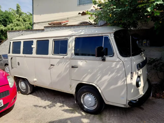 Volkswagen Kombi Standard/ Luxo/ Serie Prata 1993