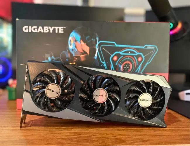 PLACA DE VIDEO RX 7600 GIGABYTE - 8GB