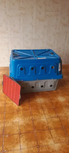 Caixa Para Transporte de Cães